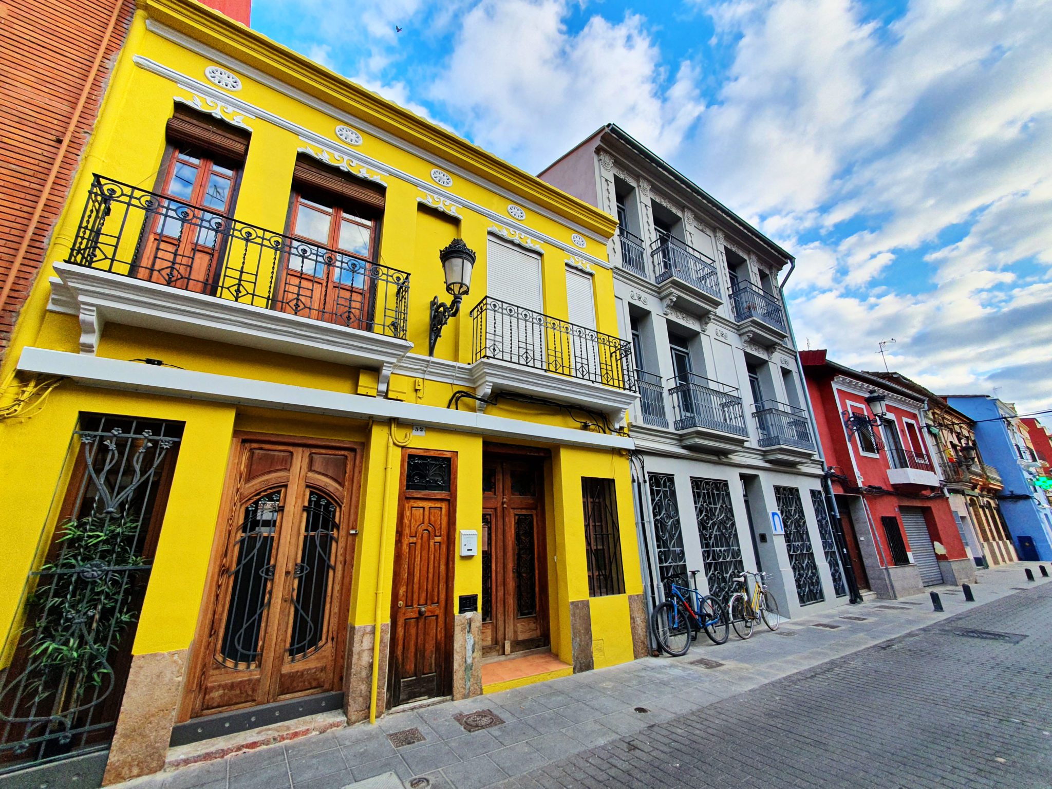 Cabanyal Valencia, a photo essay around the fisherman's quarter