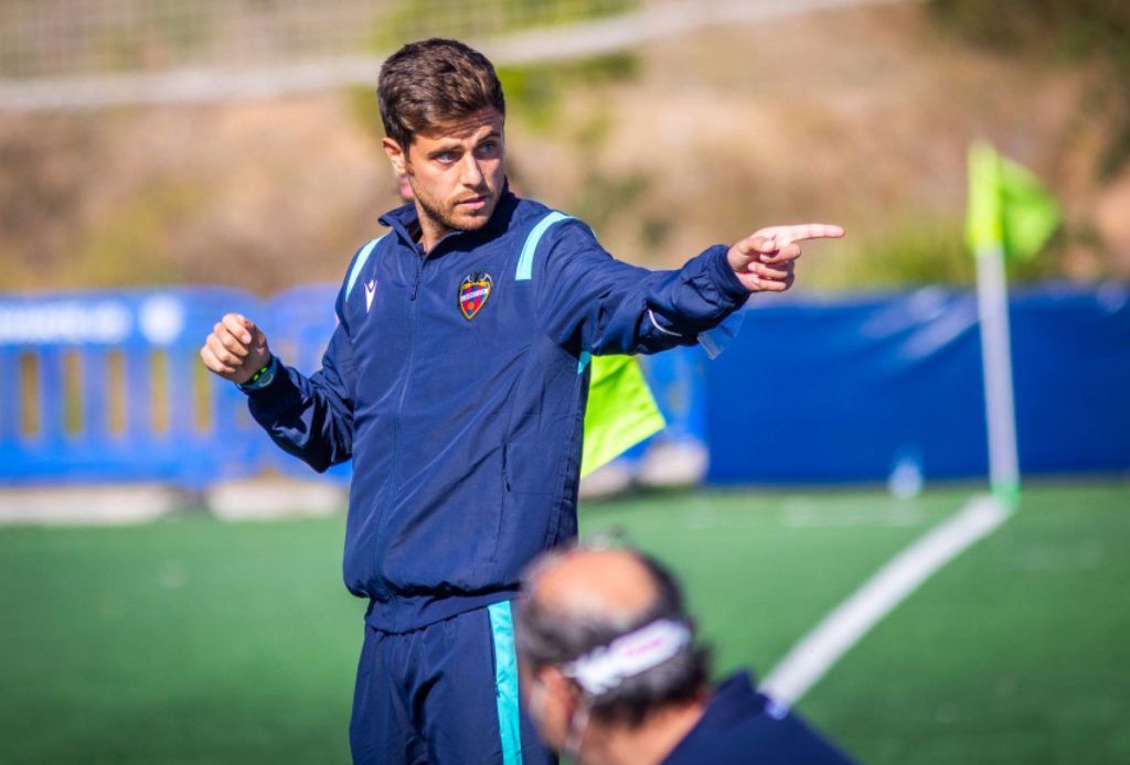 Alessio Lisci leading Levane in relegation battle